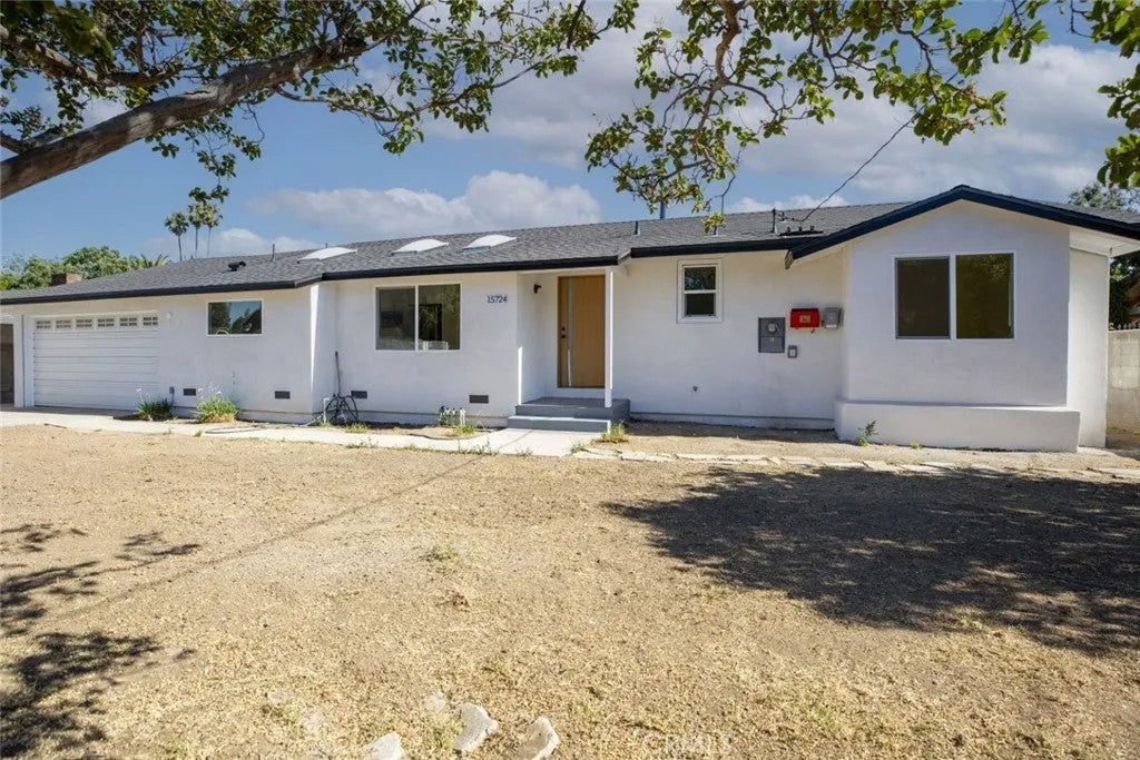 15724 Chase Street — photo