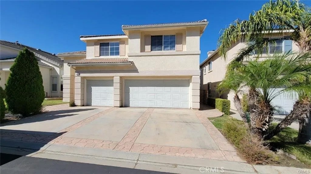5735 Tonopah Court — photo