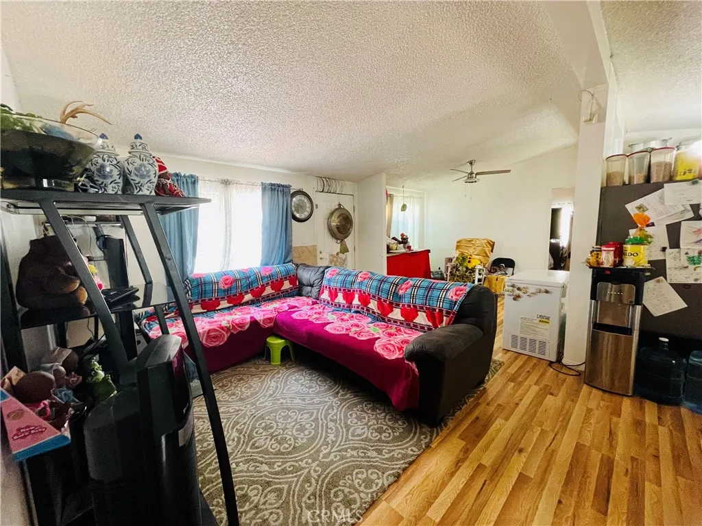 657 Lebec, Lebec, CA 93243 — photo 2