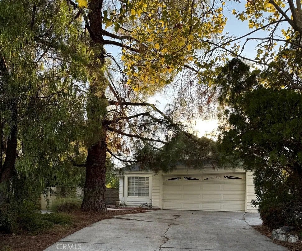 16742 Tiara Court — photo