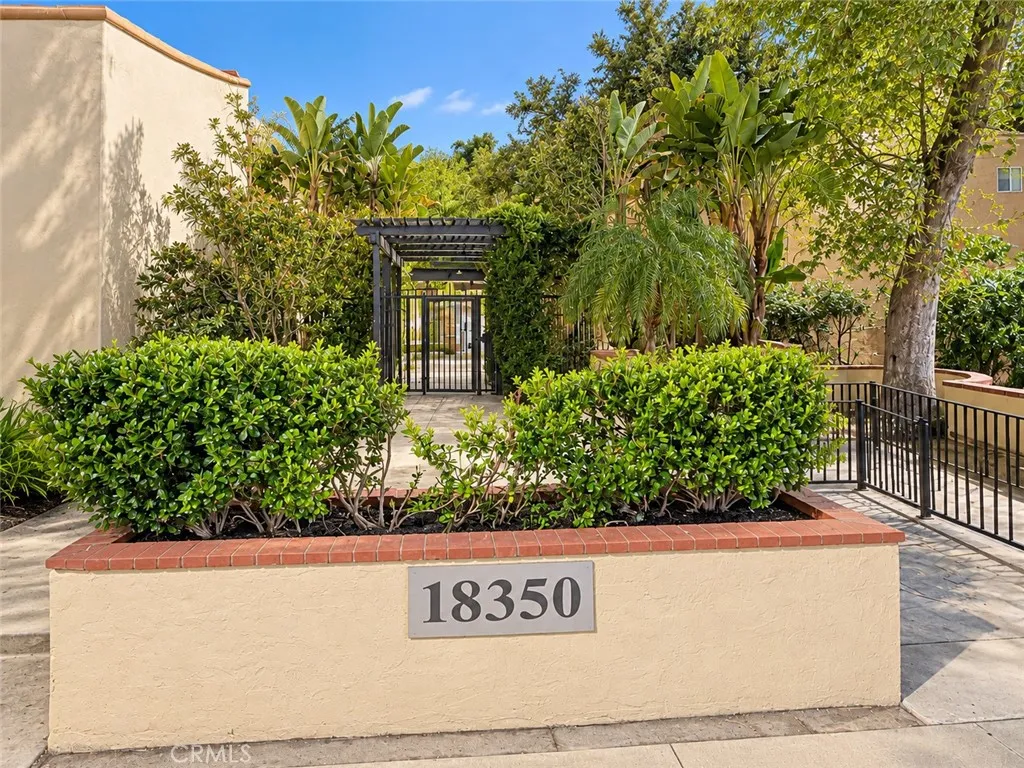 18350 Hatteras Street Unit 233 — photo
