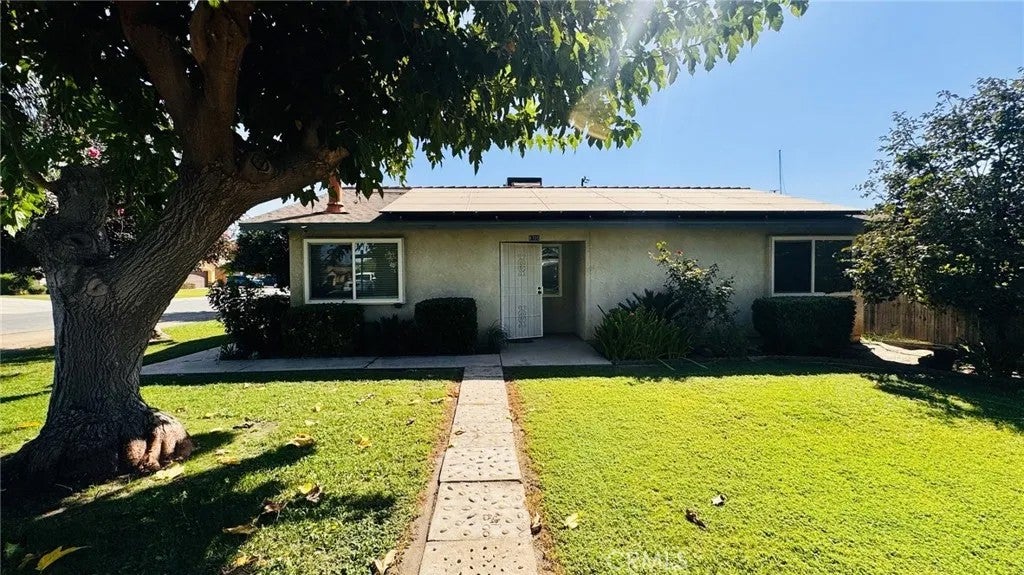 8700 Greenfield Park Drive — photo