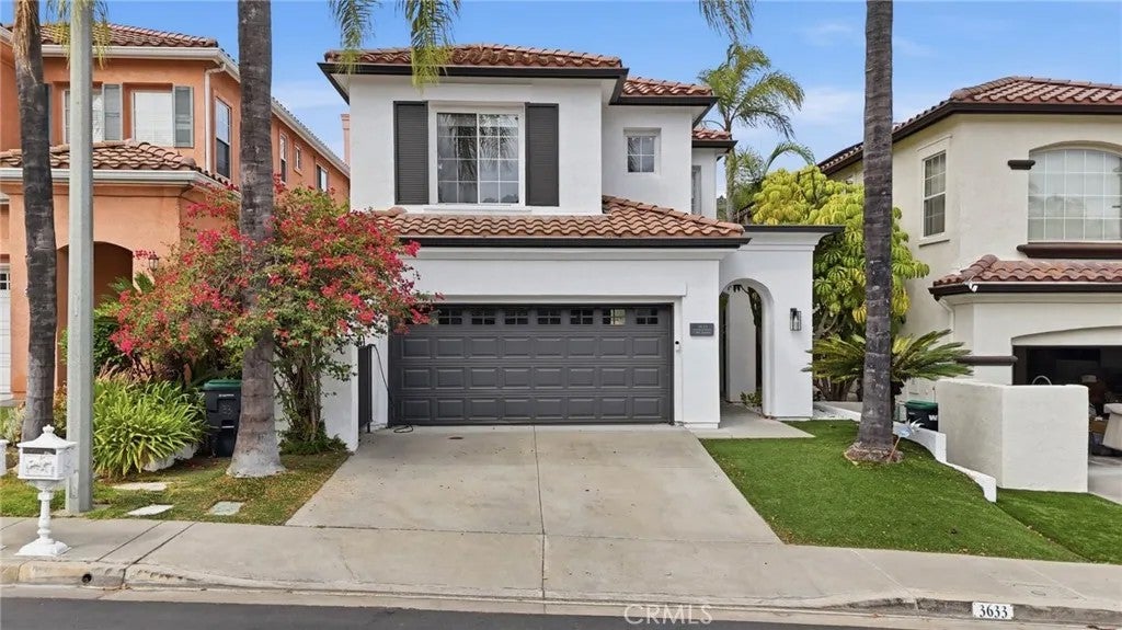 3633 Calle Jazmin — photo