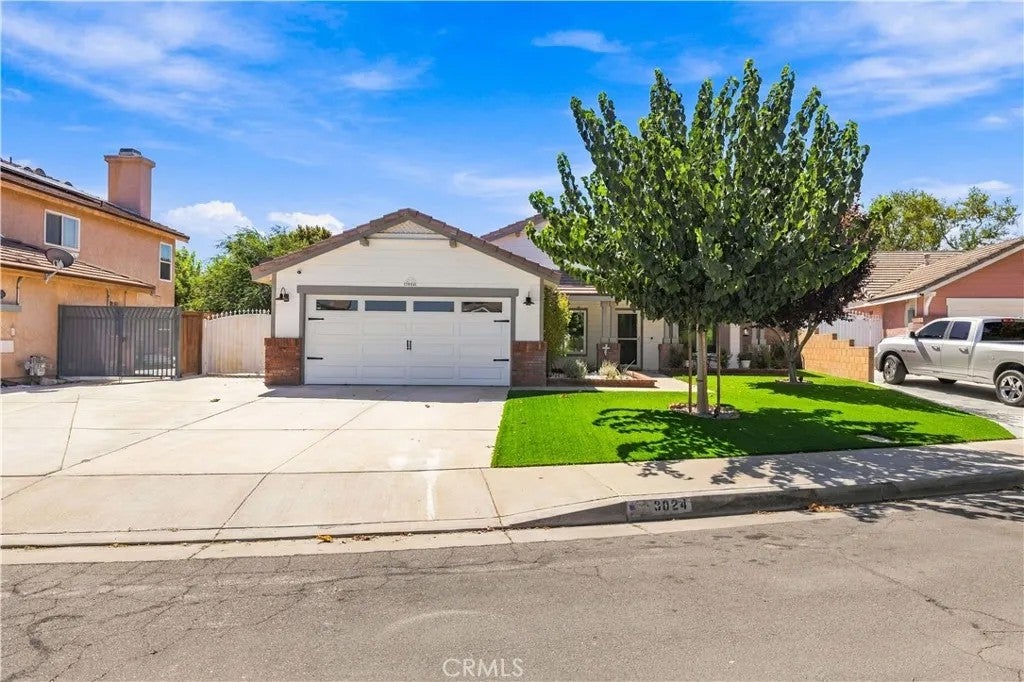 3024 Holline Court — photo