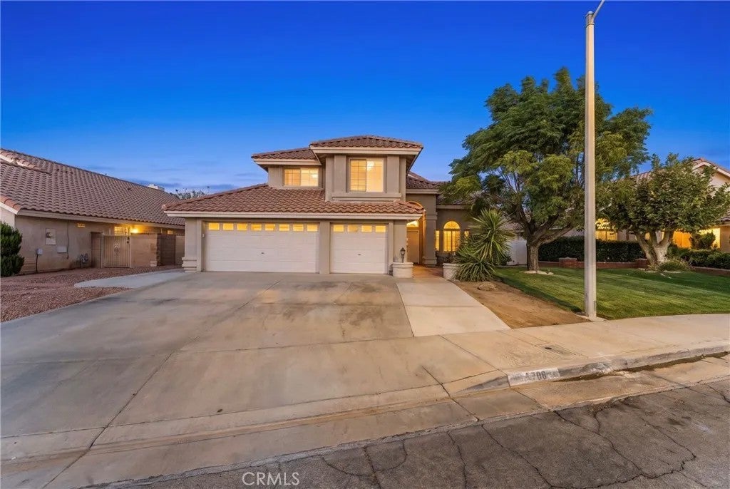 38706 La Mancha Court — photo