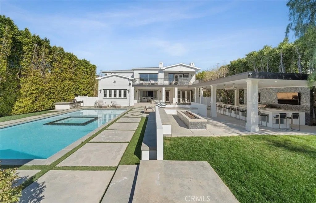 17528 Jayden Lane — photo