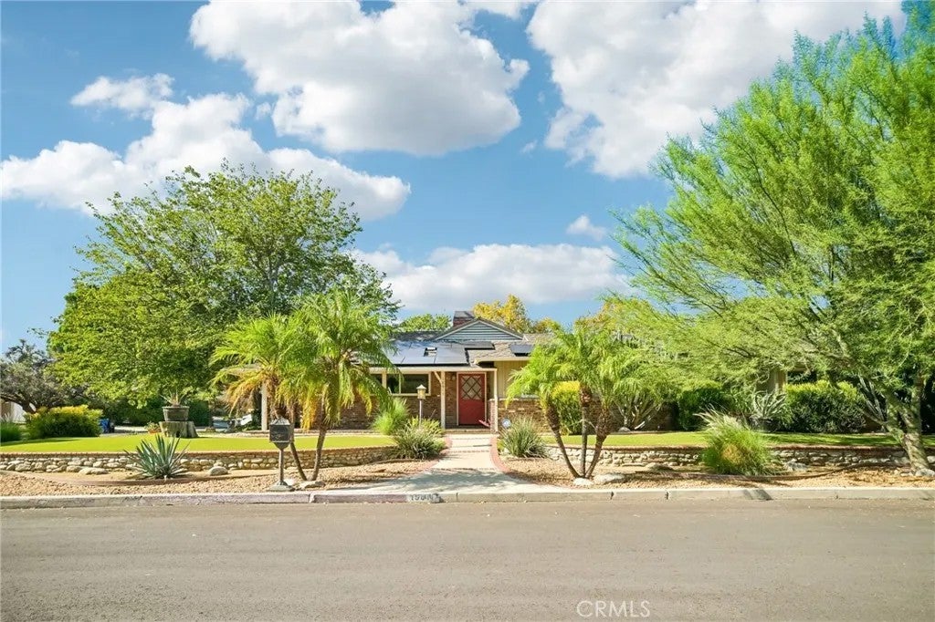 18011 Sunburst Street — photo