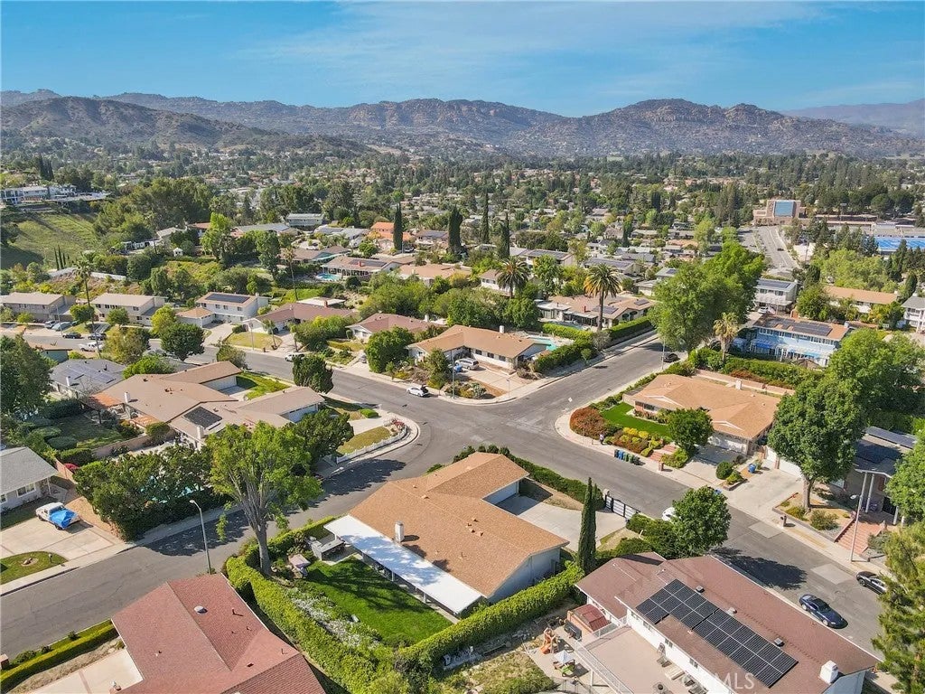 7293 Cirrus Way — photo