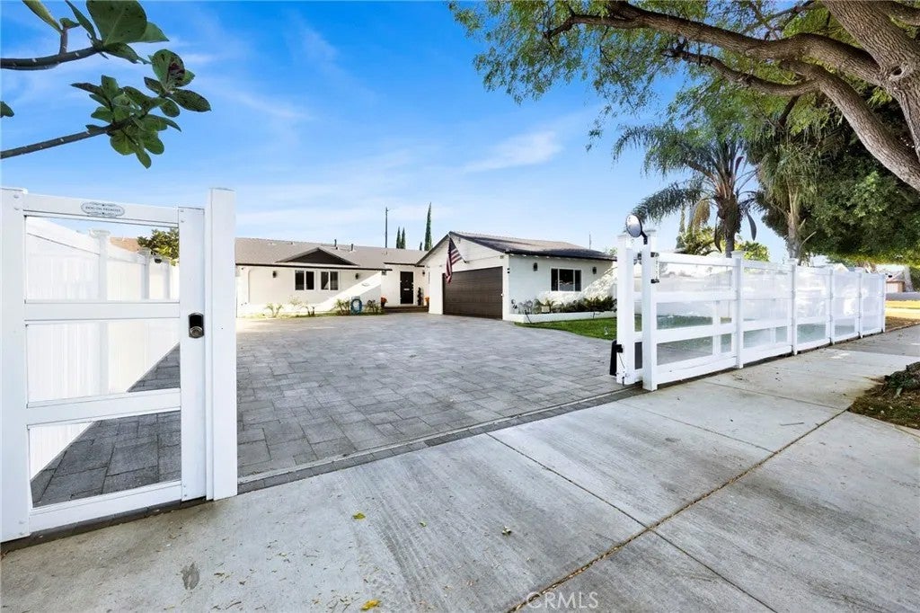 19116 Napa Street — photo