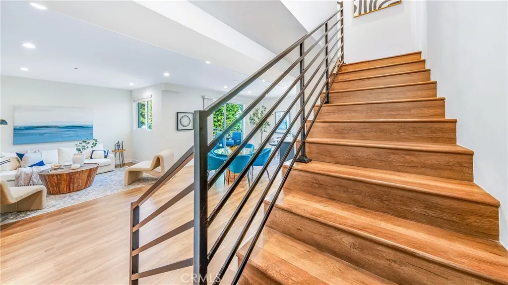 17158 Chatsworth Street Unit 3 — photo