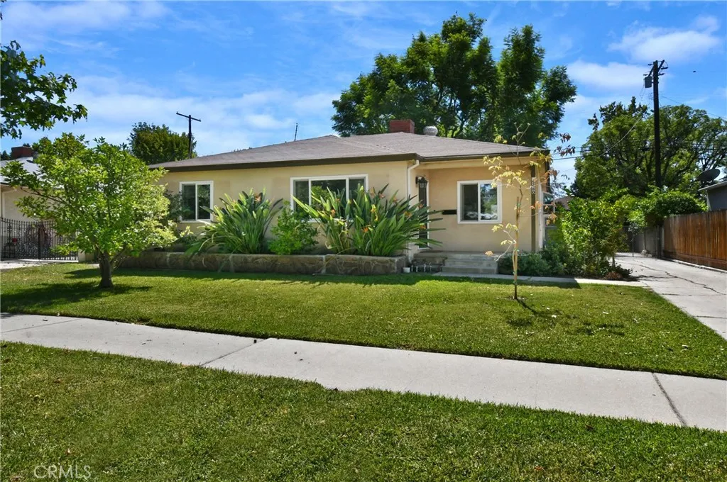15480 Friar Street — photo