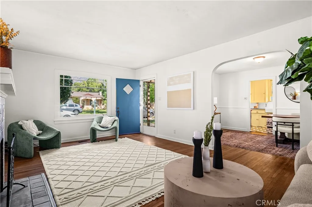 2024 Beverly, Pasadena, CA 91104 — photo 3