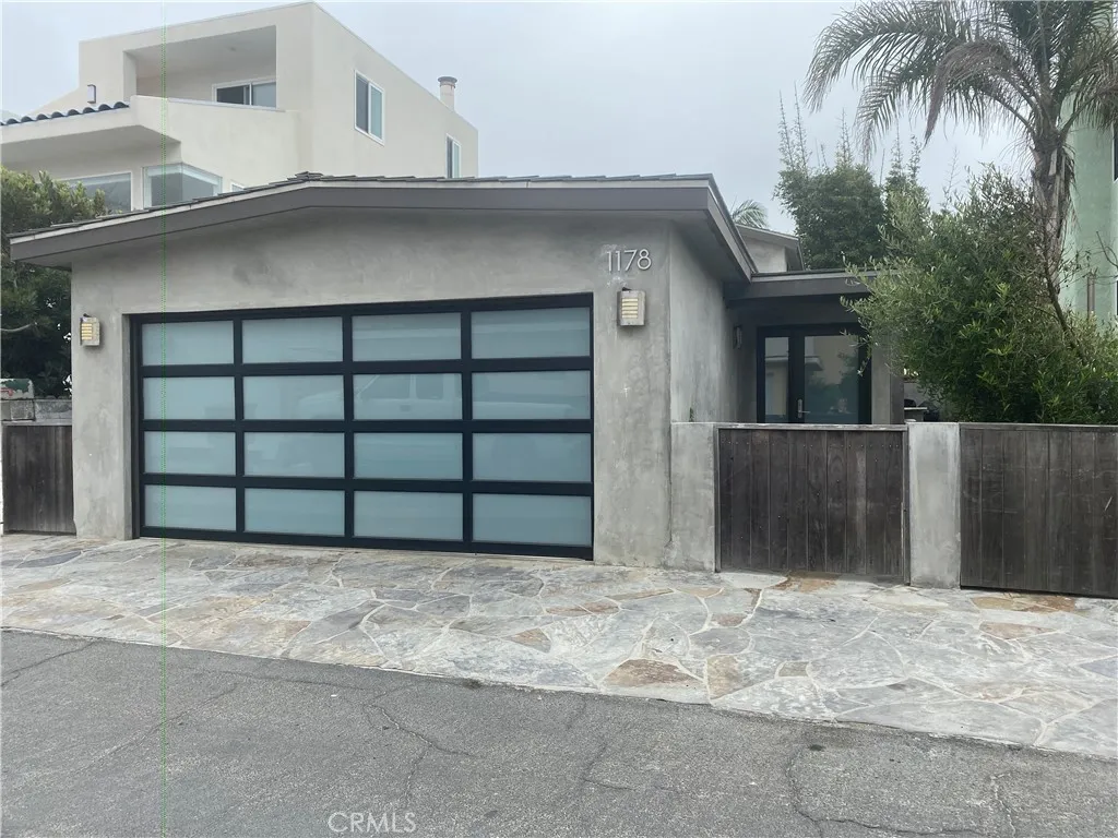 1178 Shelburn — photo