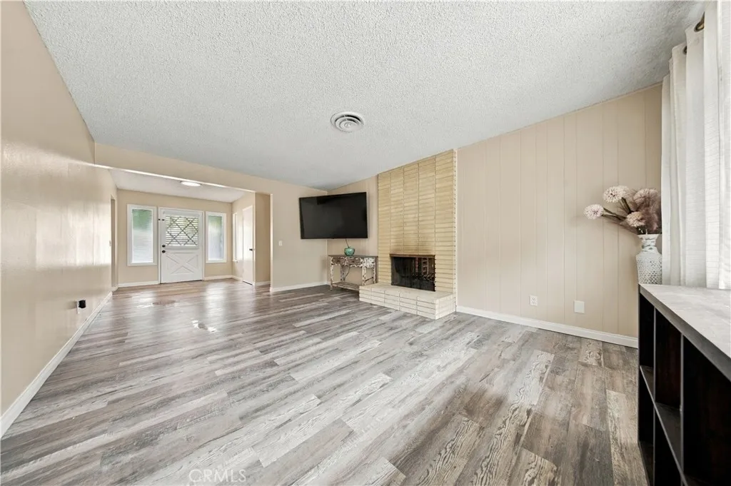 43818 Halcom, Lancaster, CA 93536 — photo 3