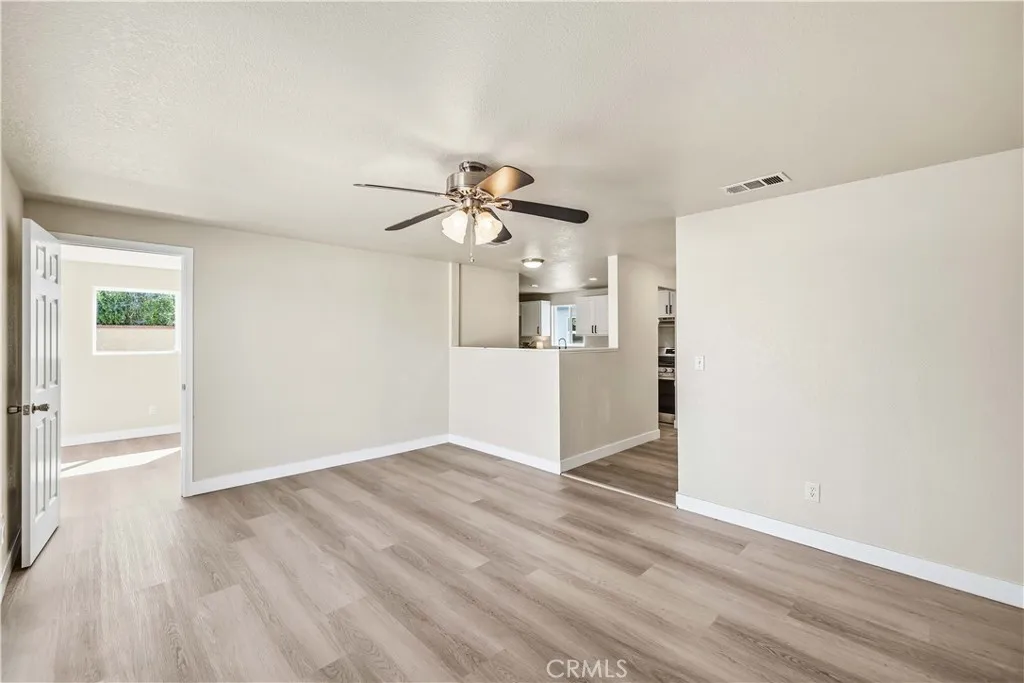 343 E Lingard Street, Lancaster, CA 93535 — photo 3