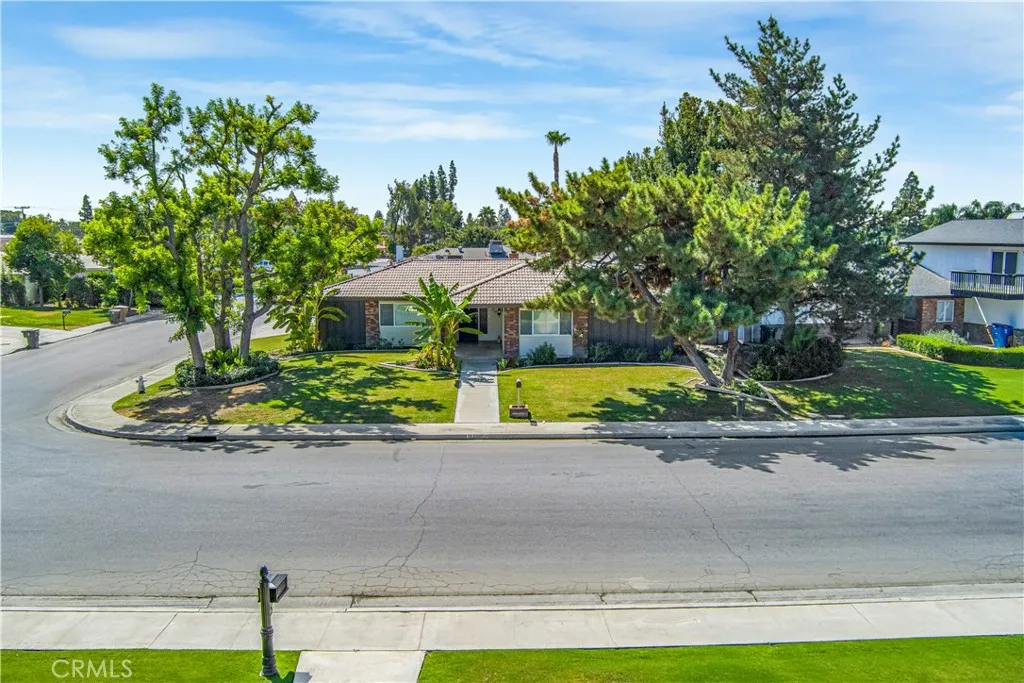5001 Sea Star Lane — photo