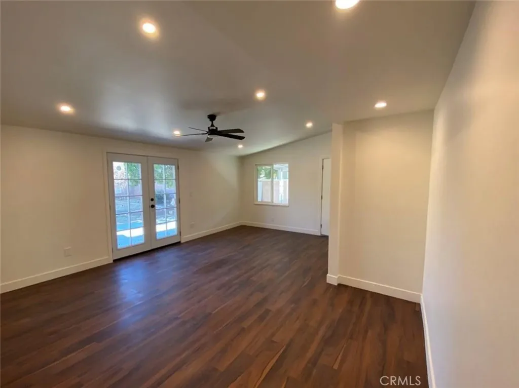 44010 Carolside, Lancaster, CA 93535 — photo 3