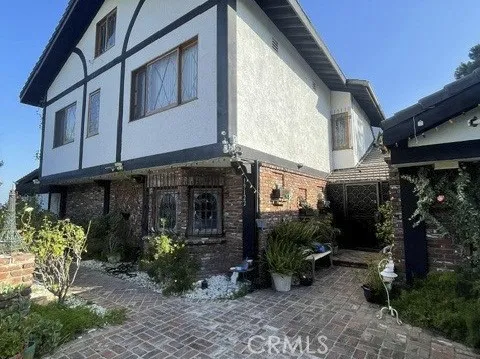 19122 Clymer — photo
