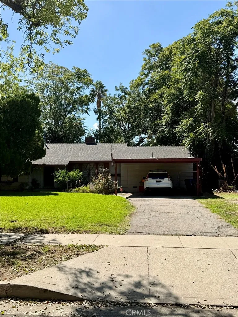 17360 W Keswick Street — photo