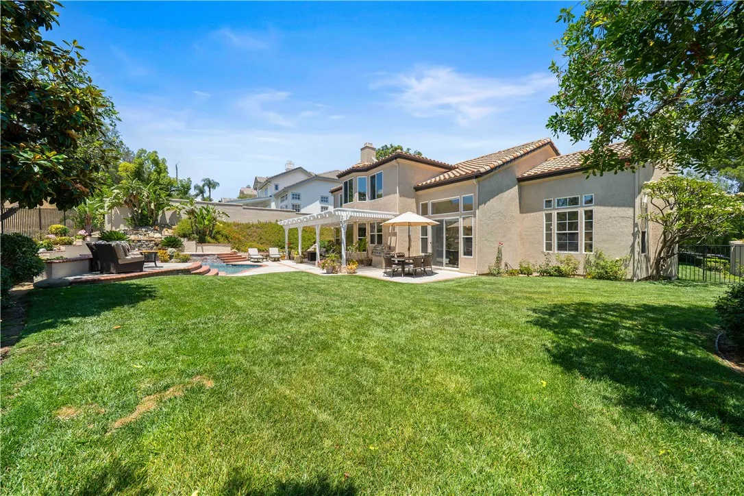 5919 County Oak Road — photo