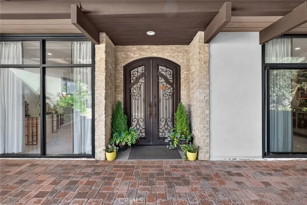 2311 Stonyvale, Tujunga, CA 91042 — photo 3