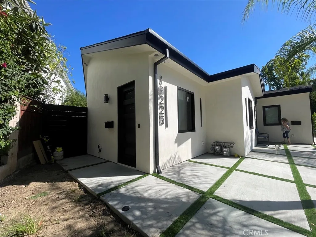 18223 Sugarman — photo