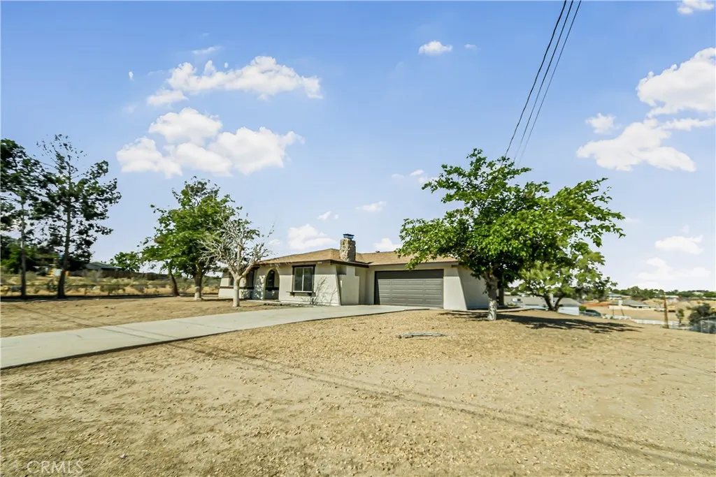 11694 Pepper Street — photo