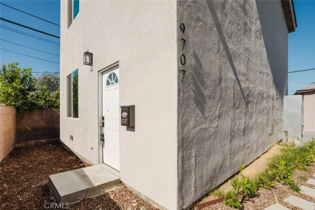 9707 Willis Avenue — photo