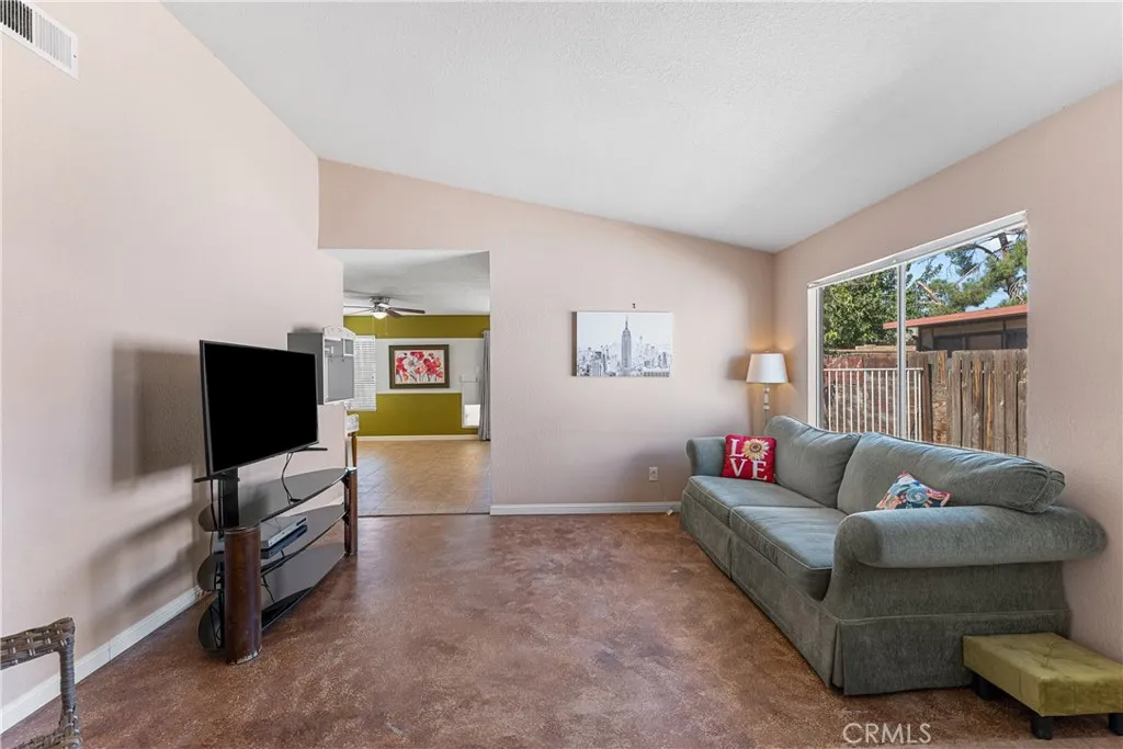37061 29th East, Palmdale, CA 93550 — photo 3