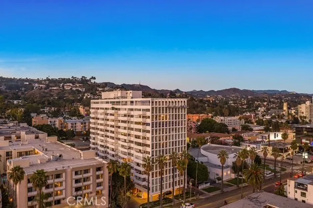 7135 Hollywood Unit 1010 — photo