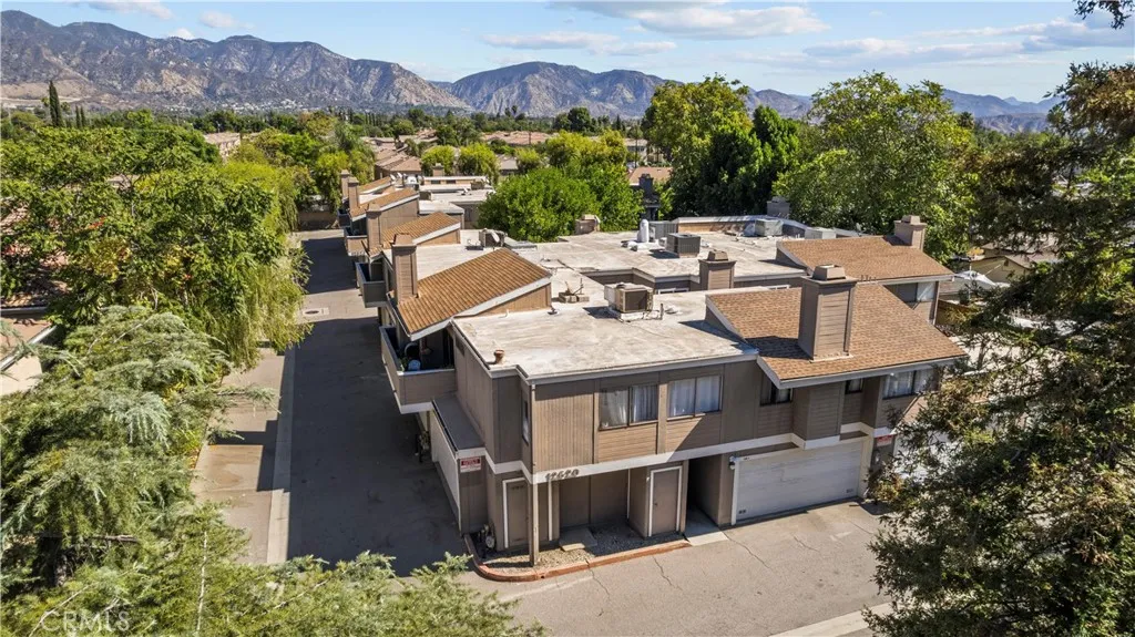 12624 Ralston Avenue Unit 2 — photo