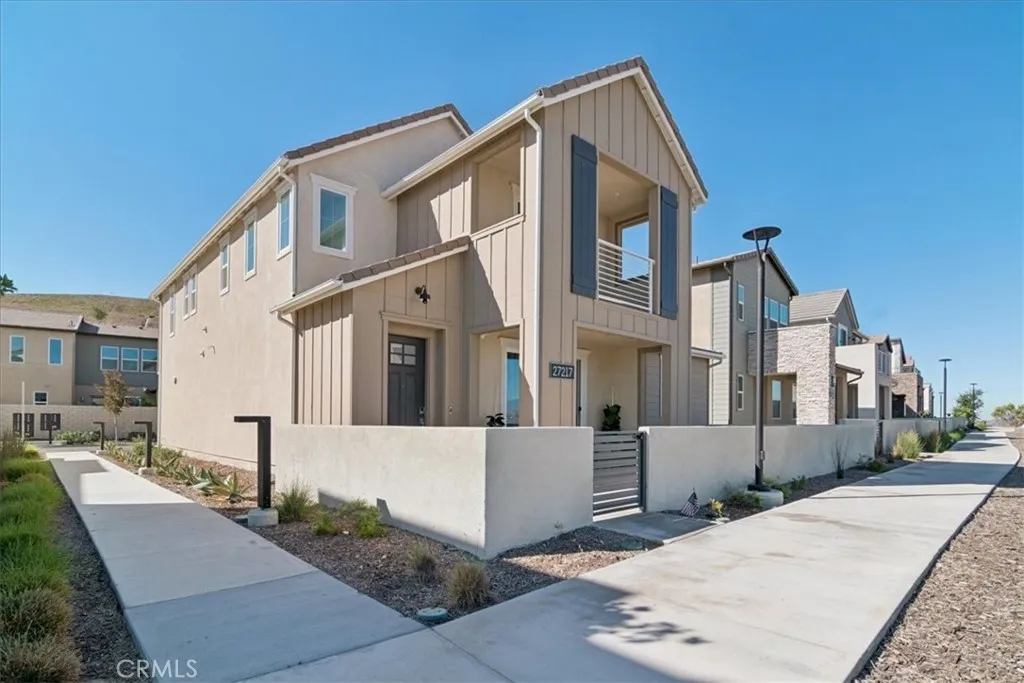 27217 Tamarack Lane — photo