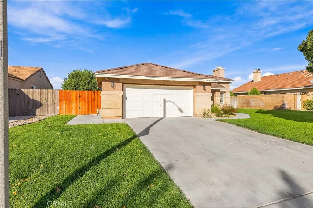 44201 Freer, Lancaster, CA 93536 — photo 3