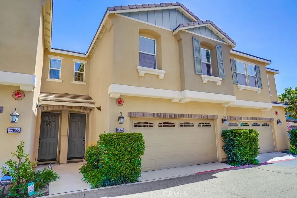 22057 Barrington Way — photo