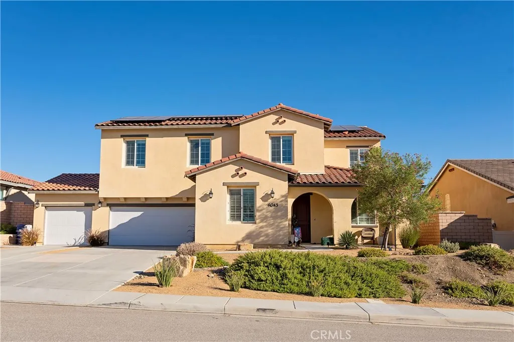 4043 Bridle Court — photo