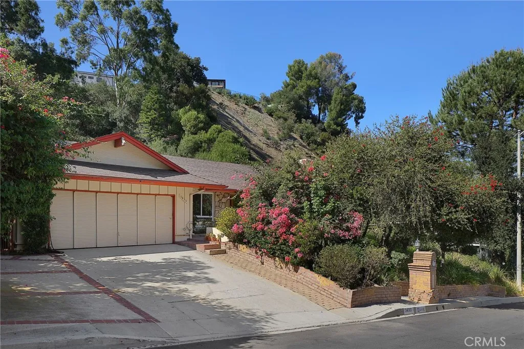 3433 Green Vista Drive — photo