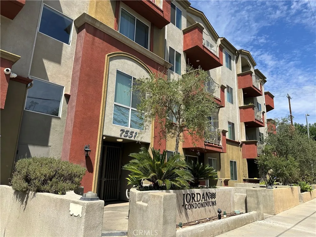 7551 Jordan Unit 301 — photo