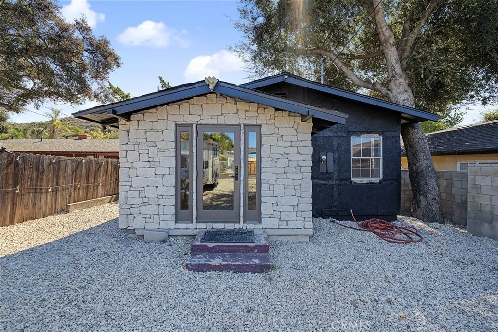 7050 Shadygrove — photo