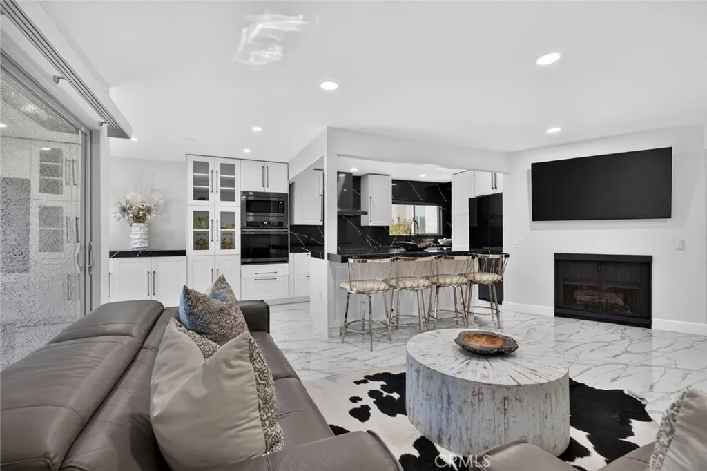 4632 Park Granada Unit 93 — photo