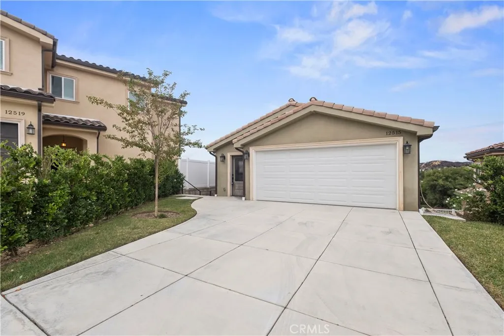 12515 N Haleh — photo