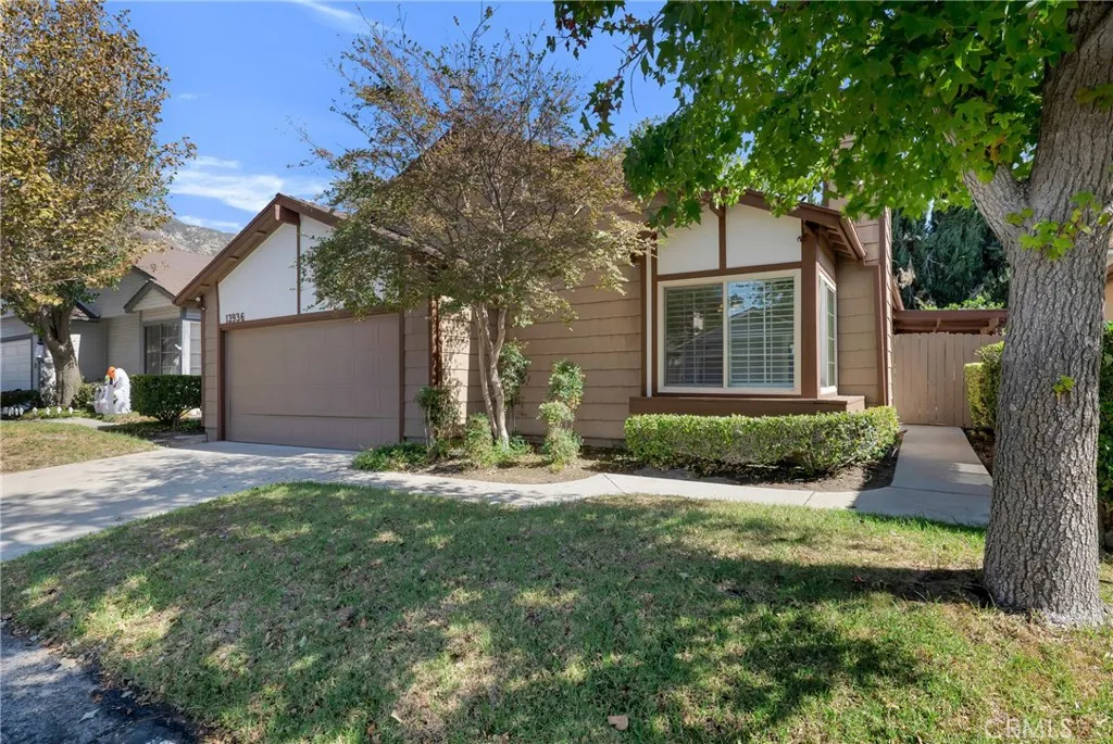 13936 Olive Grove Lane — photo