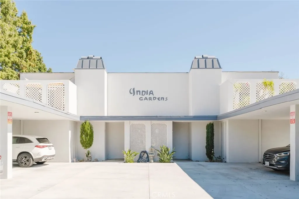 432 S Sierra Madre Boulevard Unit 5 — photo