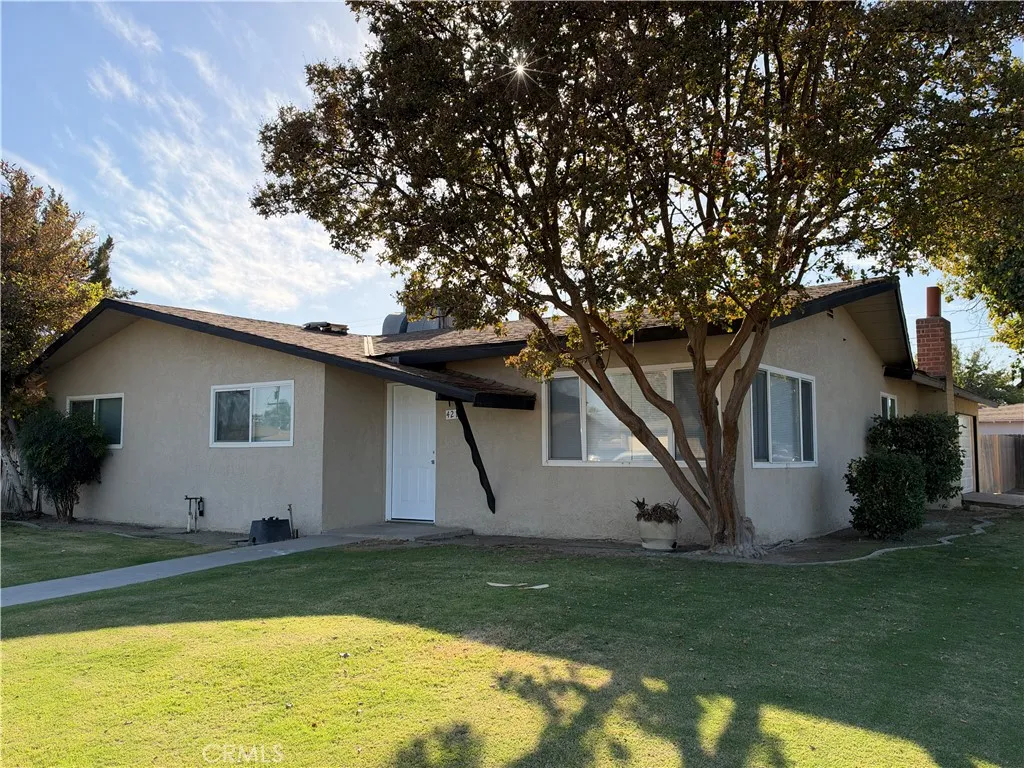 4213 Kenny Street — photo