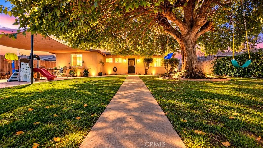 909 Meredith — photo