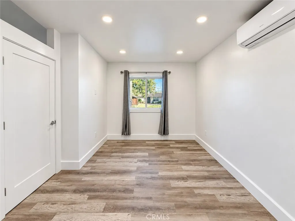 7819 Sedan Avenue — photo
