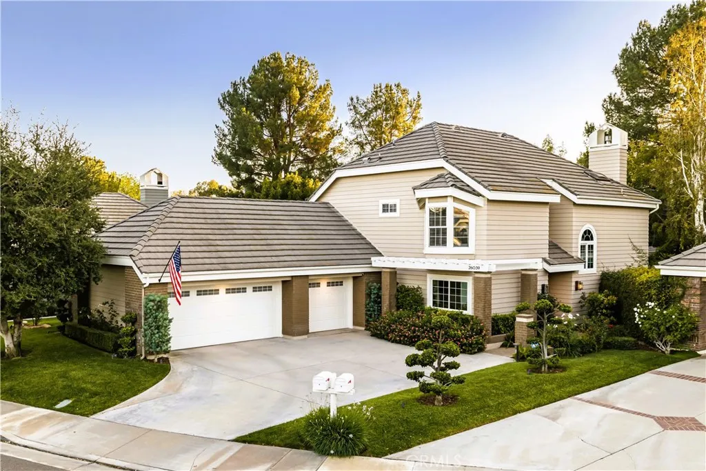 26039 Lucerne Court — photo