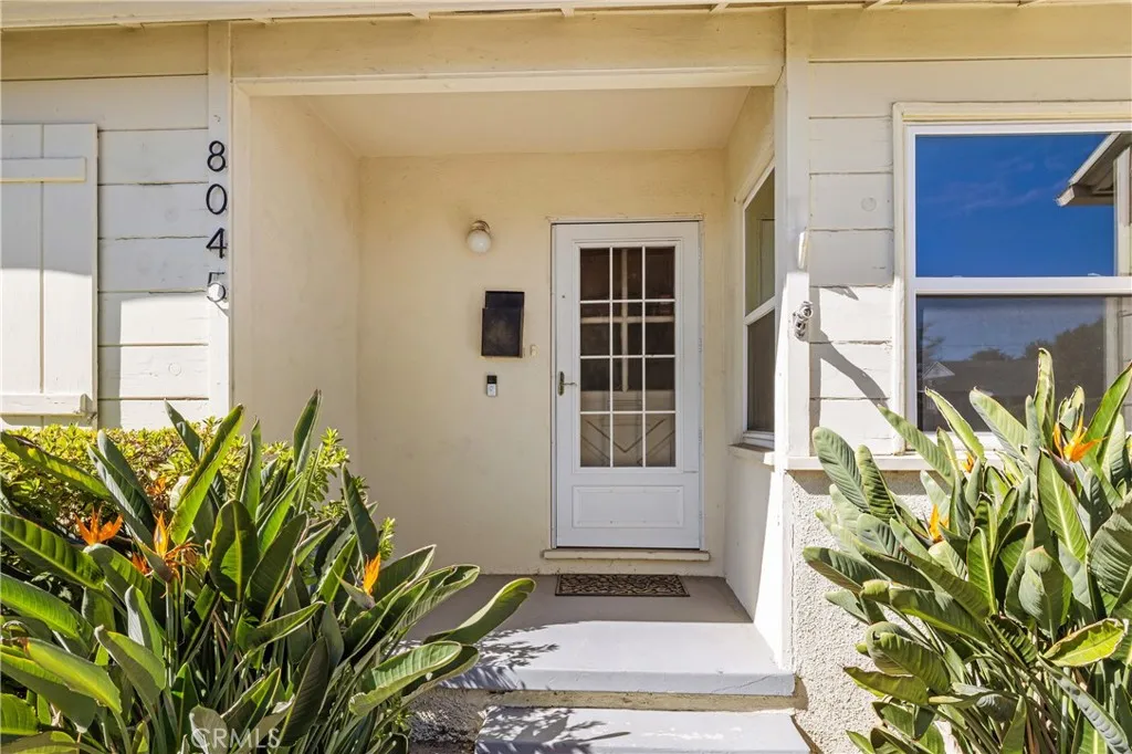 8045 Lesner, Van Nuys, CA 91406 — photo 3