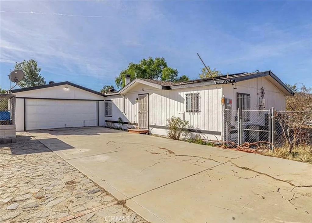 32418 Crown Valley — photo
