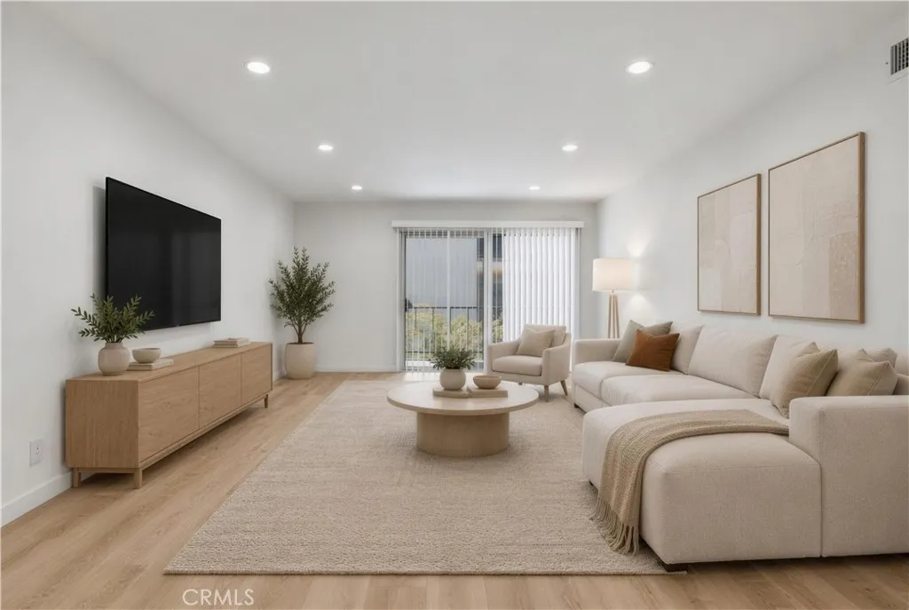 5460 White Oak Avenue Unit K203 — photo