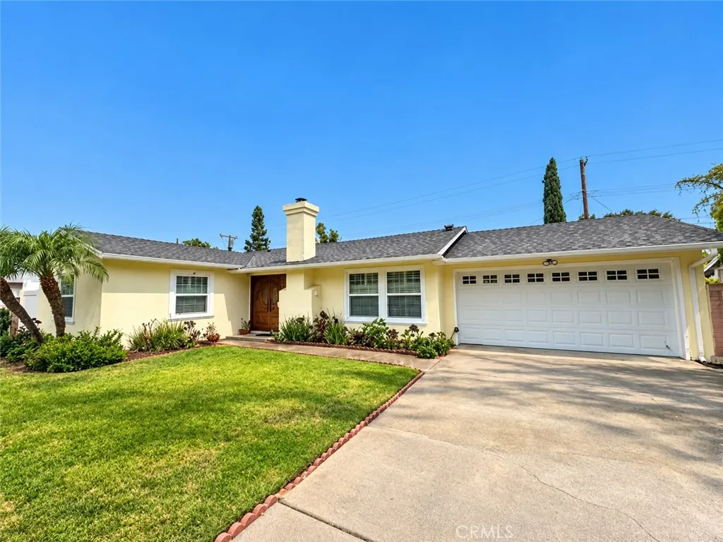 22936 Gault — photo